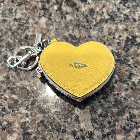 Coach Yellow Leather Heart Key & Card Holder - Picture 1 of 4